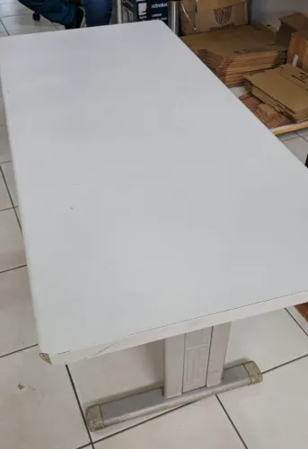 Mesa de Trabalho Escritório 1,5m Sem Gavetas Madeira Reforçada Home Office Profissional