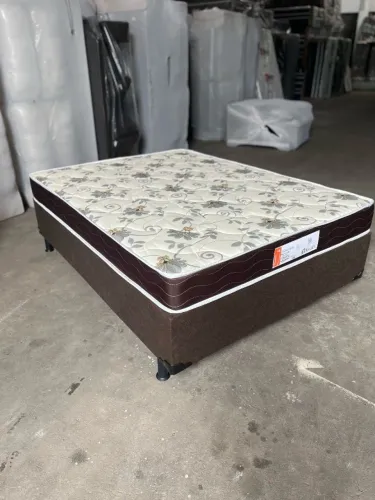 CAMA CASAL BASE + COLCHAO D 33