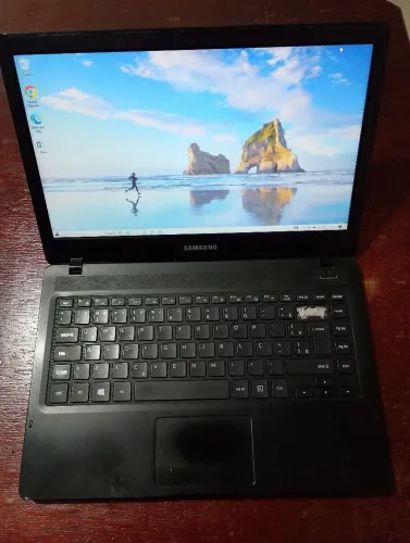 Notebook Samsung Np500r4l negociável