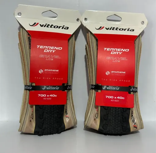 Pneu Vittoria Terreno Dry Gravel Lite 700x 40c ( o par )