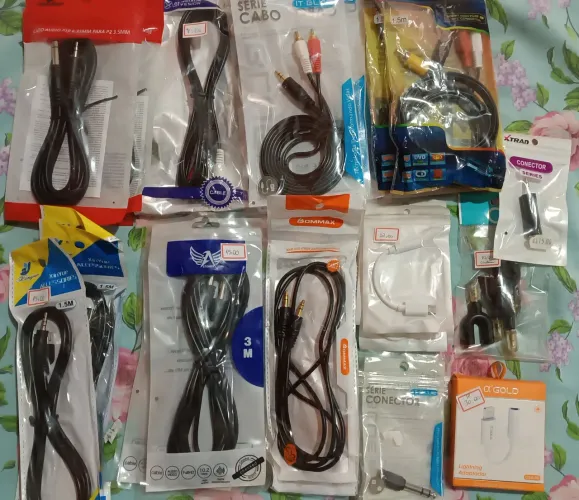 Cabos de áudio e de instrumentos musicais 