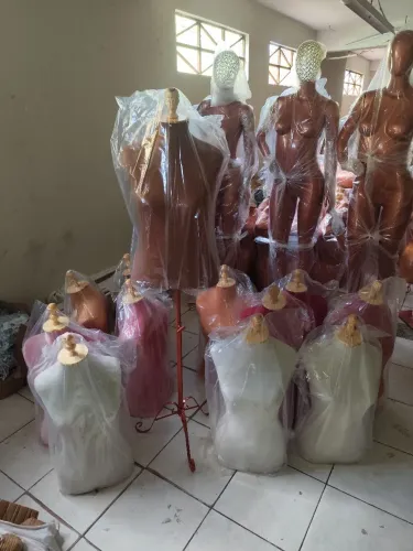 Manequins Femininos Novos