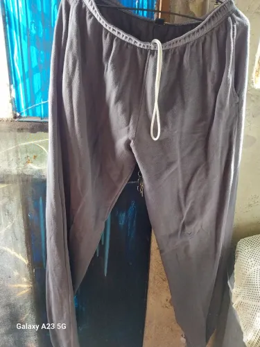 Calça de Moletom Cinza