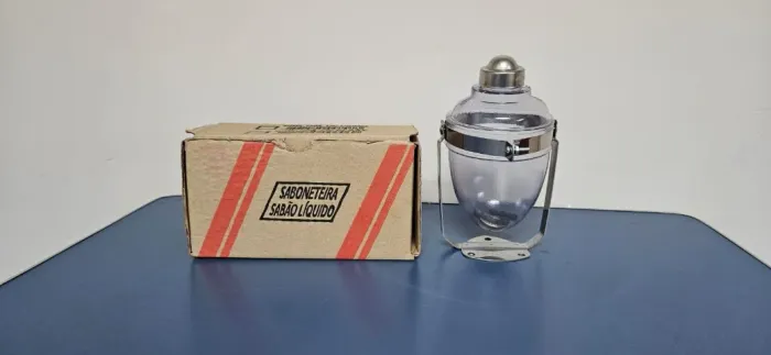 SABONETEIRA GIRATORIA PLASTICA 28 UNDS