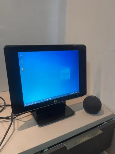 Monitor HP 15 Polegadas Modelo VP15s - 3 Meses De Garantia