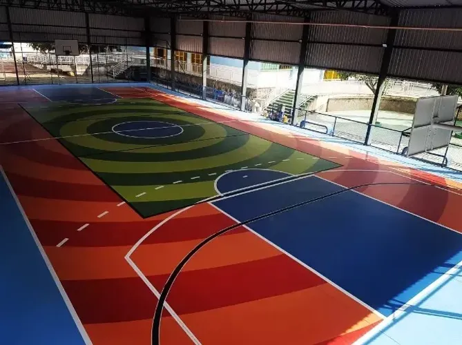 PINTURA DE QUADRAS POLIESPORTIVAS, PISOS E DEMACAÇÕES EM EPÓXI