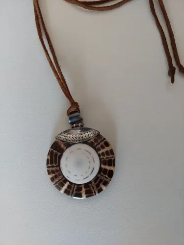 Colar/chocker de couro camurça e prata