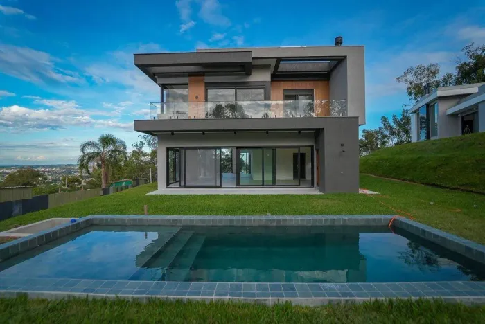 Casa em Condomínio à venda, 4 quartos, 4 suítes, 2 vagas, Santa Isabel - Viamão/RS