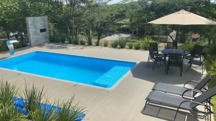 Piscina 10.00 x 4.00 x 1.40 é piscina para família inteira!