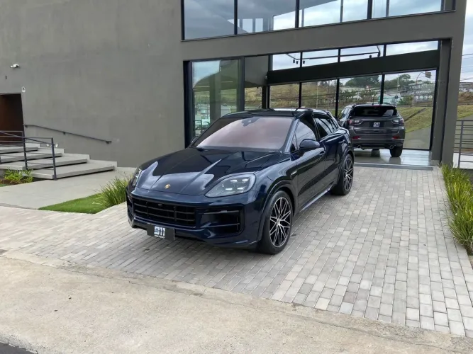 Porsche Cayenne Coupe E-hybrid 3.0 V6 462cv 2024