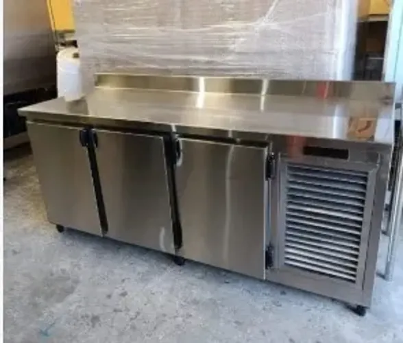 Balcão refrigerado 100% inox