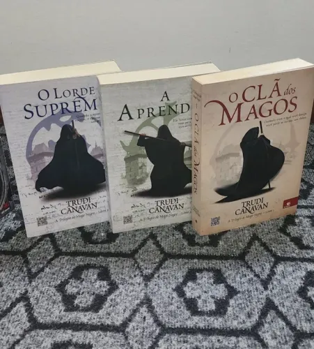 Trilogia do Mago Negro - Trudi Canavan