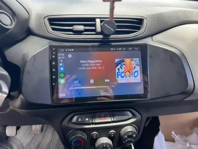 Multimídia Onix 9P Android 2ram 32g carplay YouTube Netflix Wifi Waze bluetooth 