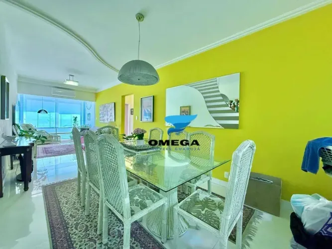 Apartamento à venda na Praia do Tombo - Guarujá SP / Omega Imóveis