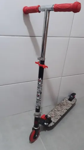 Patinete infantil dobrável scooter Sakar Subway Sufers