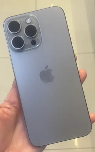 IPHONE 15 pro max 256gb TITANIUM