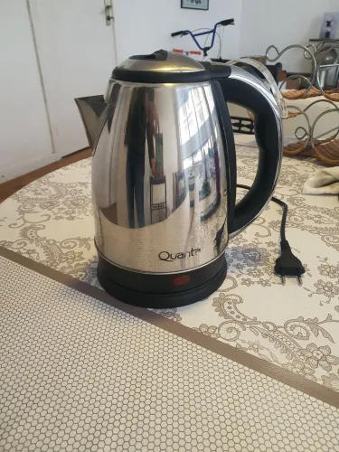 Chaleira elétrica Quanta