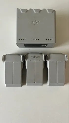 Kit 3 Baterias + Carregador Triplo Para Drone Dji Mini 3 Pro - Mini 4 Pro