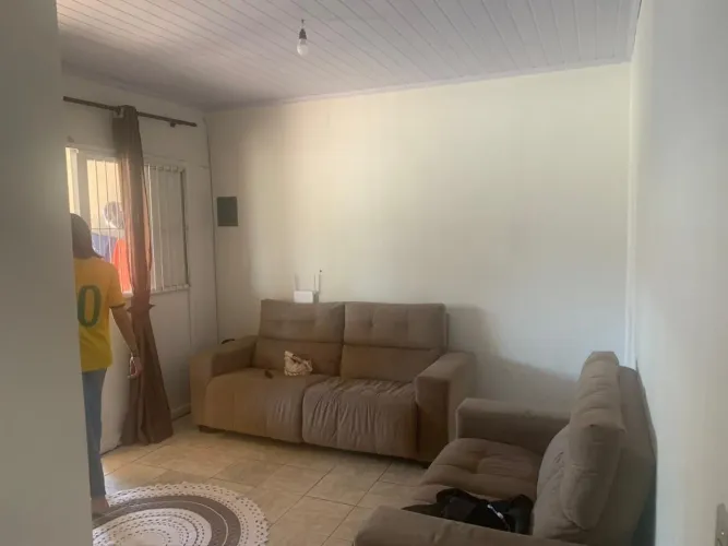 Alugo casa de 1 quarto na 209 samambaia norte
