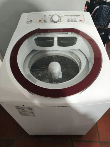 Máquina de lavar Brastemp Ative! 11 kg, modelo BWG11ABBNA10, não da partida.