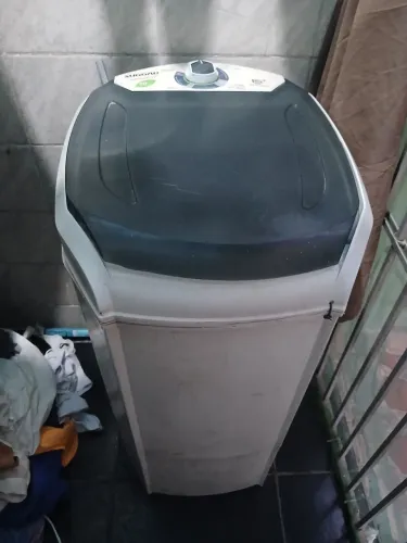 Vendo Tanquinho com defeito 