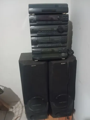 Aparelho de som antigo Sony