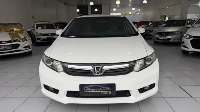 Honda Civic Sedan LXS 1.8/1.8 Flex 16V Aut. 4P 2014