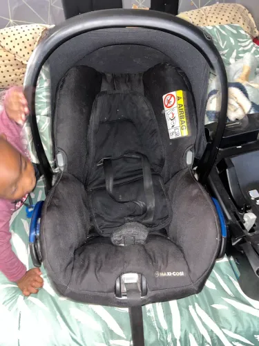 Bebê conforto maxi-cosi