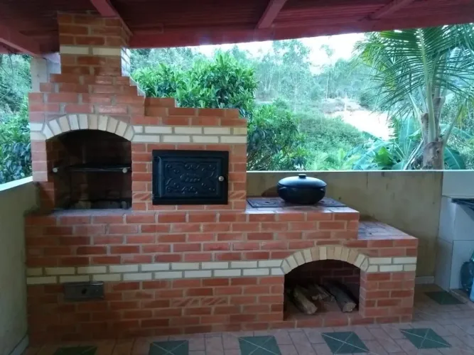 Vende-se ou troca por casa na grande Vitória, R$400.000 direto com o proprietário!
