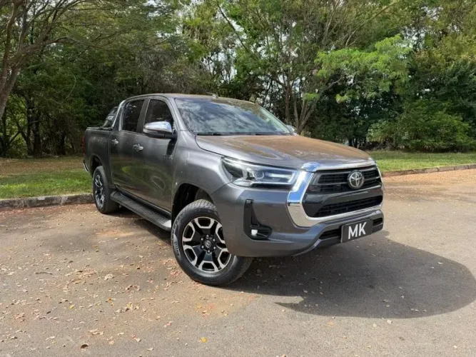 Toyota Hilux CD SRX 4X4 2.8 TDI 16V Diesel Aut. 2021