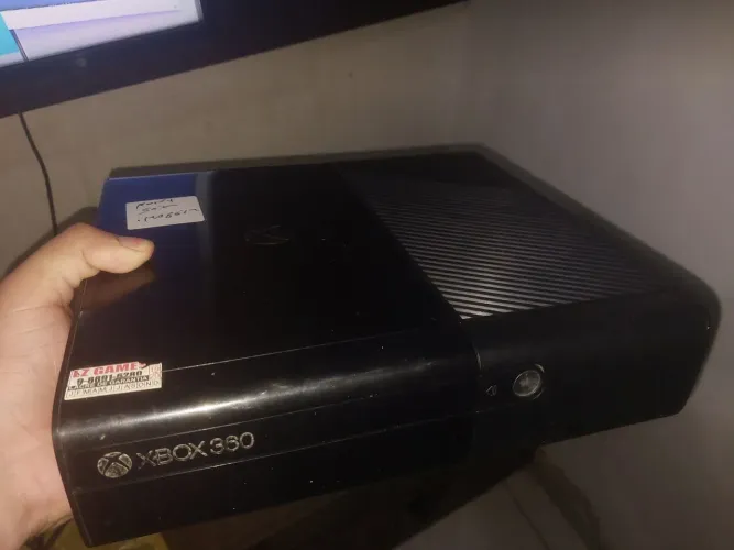 Xbox super slim não dá imagem funciona perfeitamente