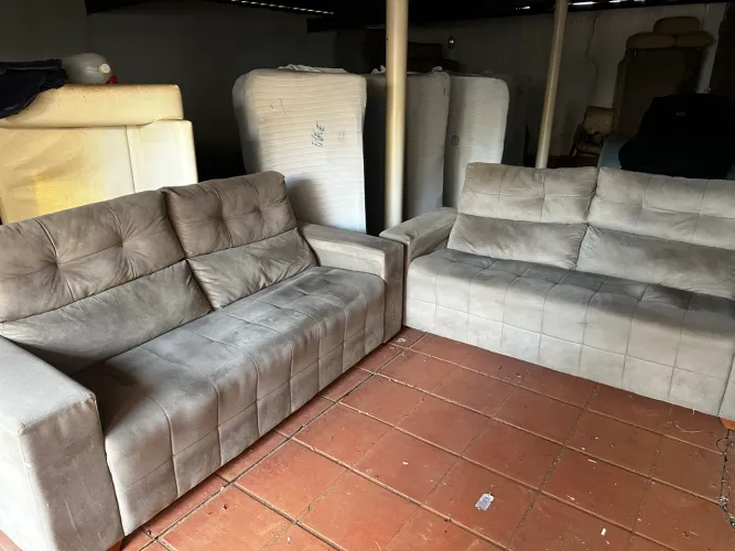 Sofá 03 e 03 lugares fixo