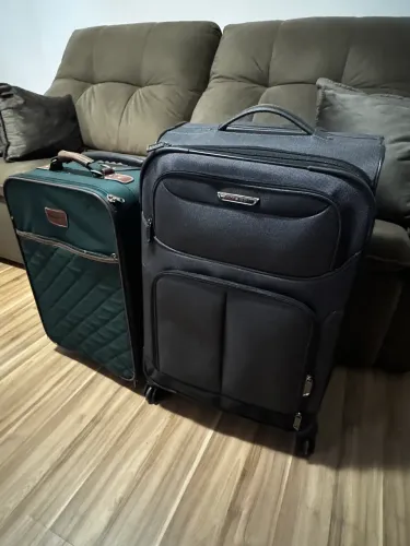 Mala viagem - 1 mala 23kg e 1 pequena