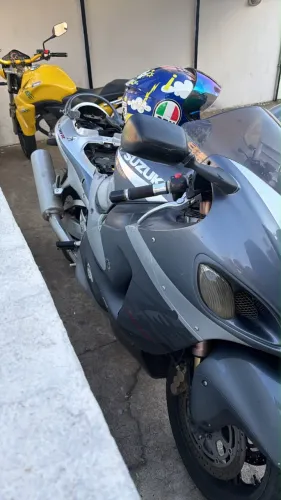 Suzuki GSX 1300R Hayabusa 2004 