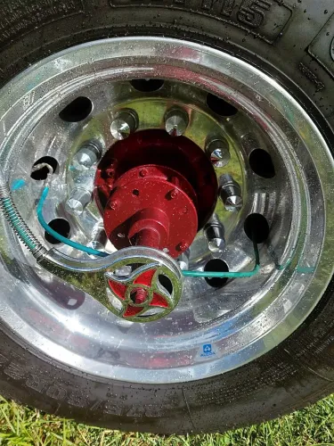 Motor casa pode andar até 9 passageiros está em floripa bairro Rio vermelho 