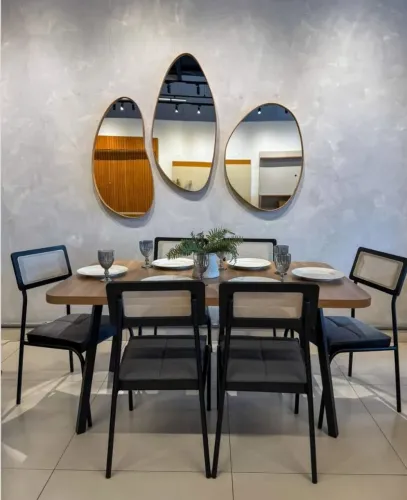 Conjunto de mesa com cadeiras Estelar na cor preta