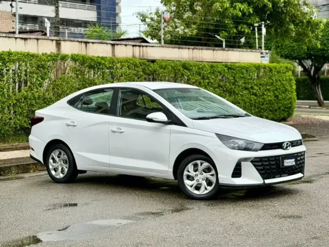 Hyundai HB20S Comfort Plus 1.0 Flex 12V Mec. 2025