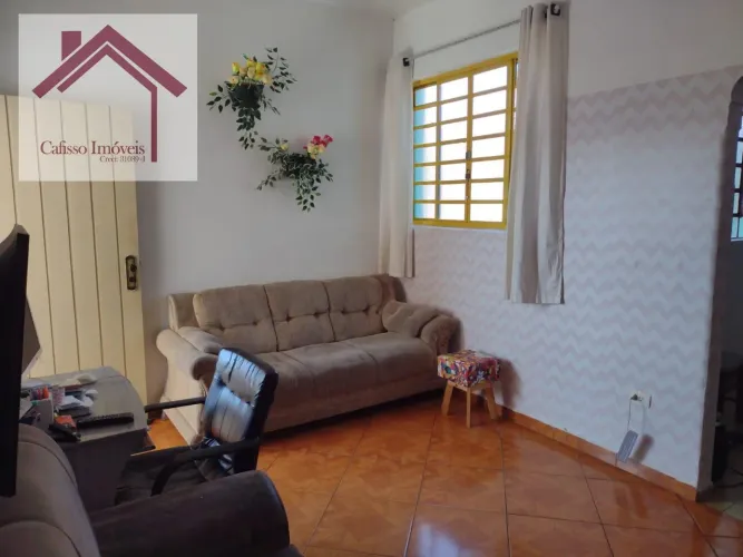 Casa à venda em Vila Hortência, Sorocaba | 4 dorms, 180m²
