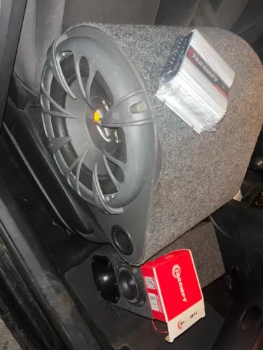 Som automotivo (bass, corneta, twitter e modulo 400x4