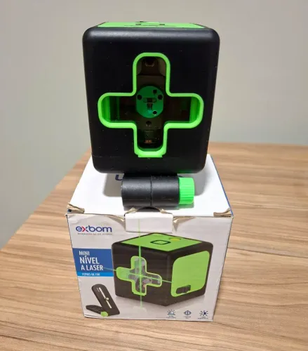 Nível a Laser Exbom NL100 Verde 20m Com Suporte Magnético
