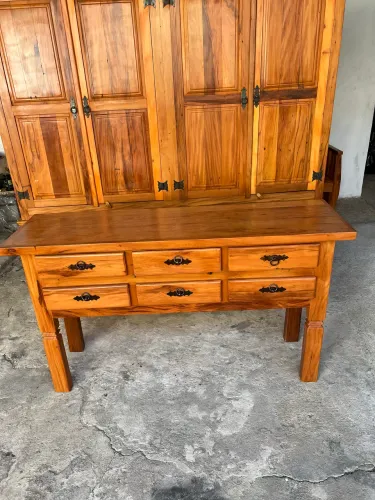 Aparador 1,40x0,40x0,80