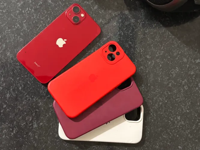 iPhone 13 128 GB Vermelho - Funcionando Perfeitamente