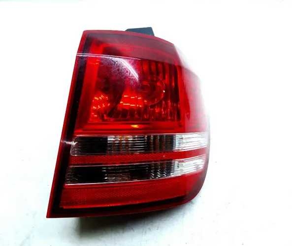 Lanterna Direita Fiat Freemont 2.4 2011 2012 05067784a Direito/passageiro Vermelho