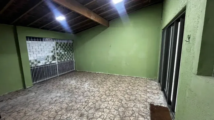 Casa para locação próximo a Bayer estrada velha Jacareí x São José dos Campos