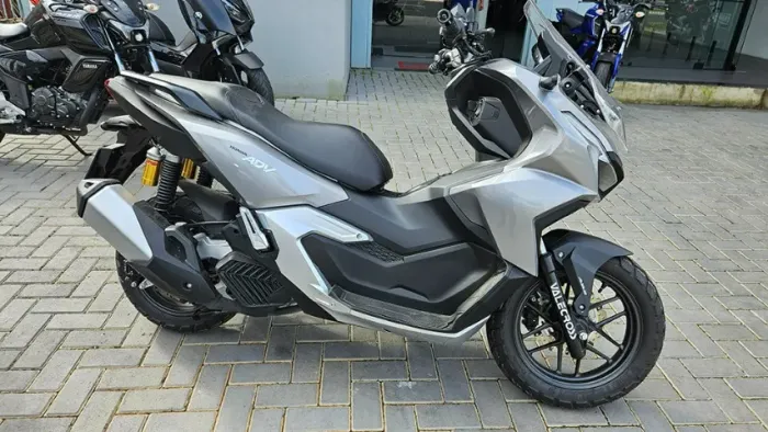 ADV 160 2026 Só 1100 Km