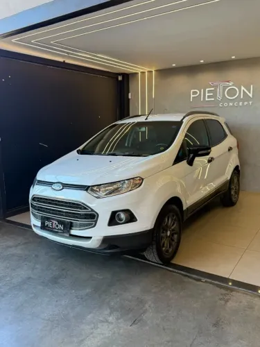 Ford Ecosport Freestyle 1.6 16V Flex 5P 2013
