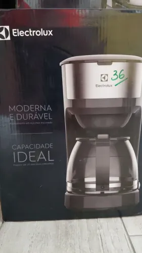 Cafeteira Electrolux 30 xícaras Nova!