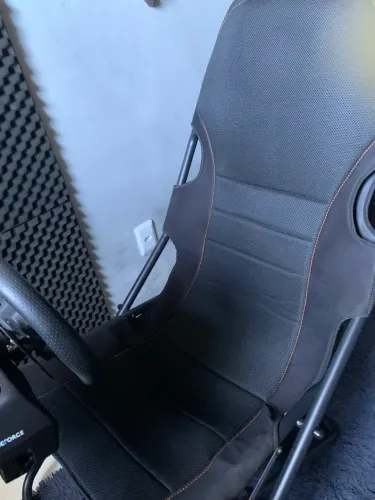 Volante Logitech G923 + Cockpit
