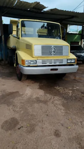 CAMINHÃO MB 1618