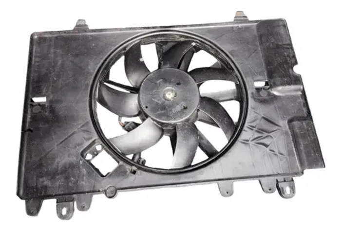 Defletor Ventoinha Radiador Nissan Livina 2009/14 21480az70a